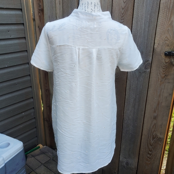 Peach Love Eyelet Embroidered Tunic Top Women's Size Medium EUC - Picture 2 of 9